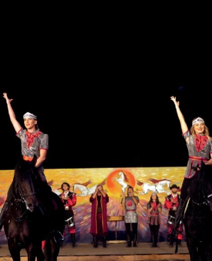 Участие конного театра «Нарты» в фестивале «Иваново поле»